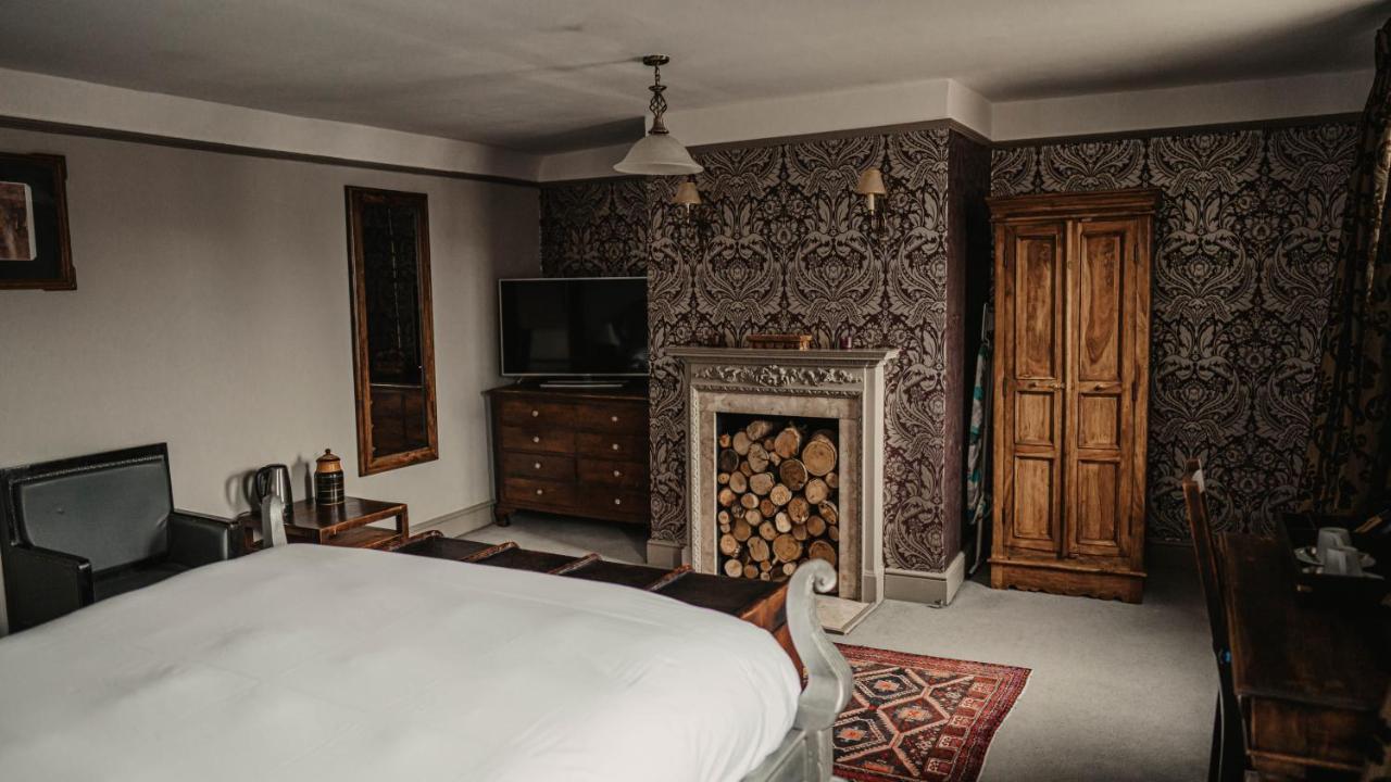 Elephant Hotel Pangbourne Exteriör bild